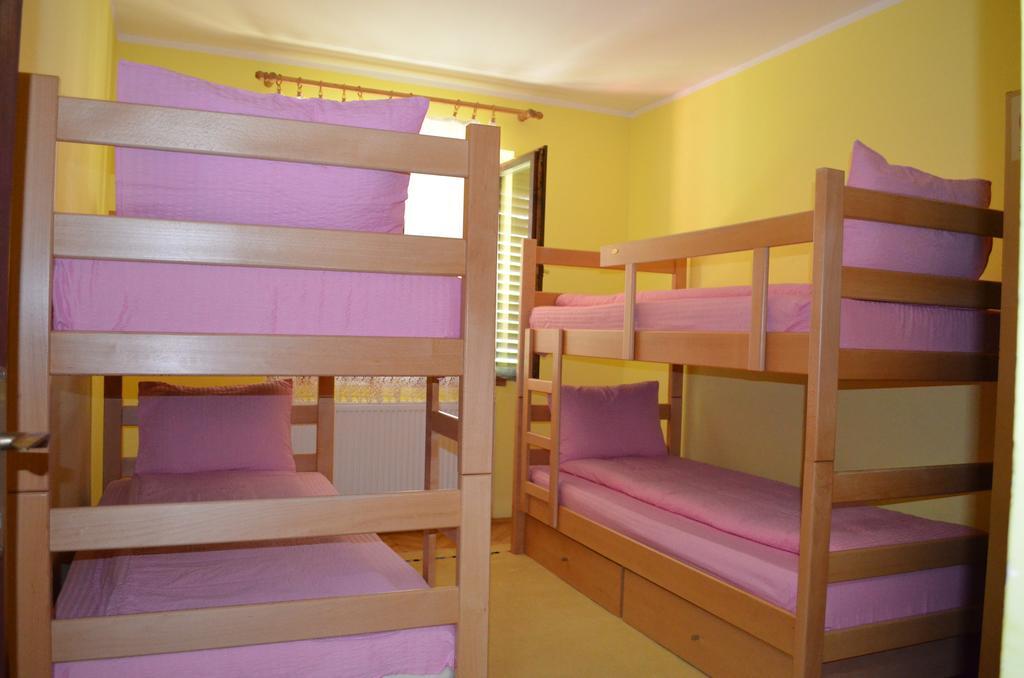 Smestaj - Sobe Marvel Ni Extérieur photo
