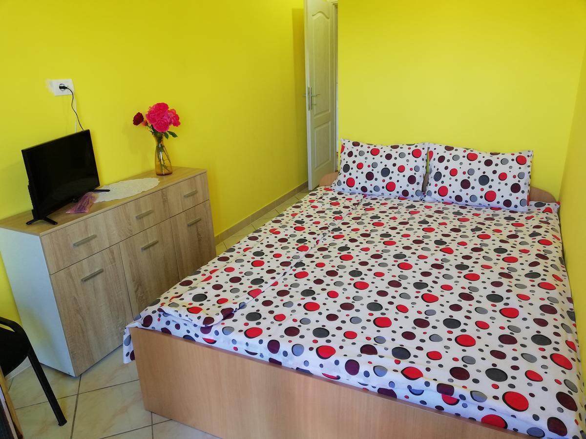 Smestaj - Sobe Marvel Ni Extérieur photo